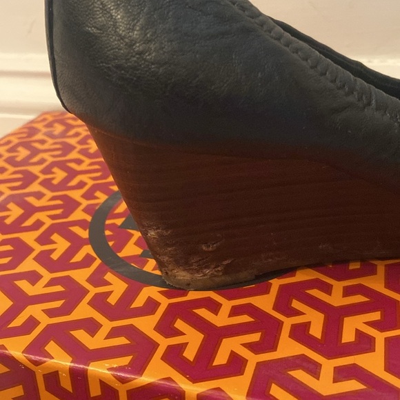 Tory Burch, Eddie 65mm wedge in lamb leather - Picture 4 of 7